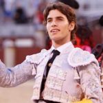 Larios dando la vuelta al anillo de Las Ventas. (FOTO:Juan Pelegrín/Las-Ventas.com)